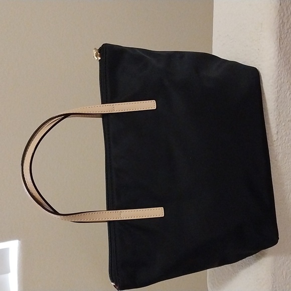 Kate Spade ♠️ Black Nylon Bag - Picture 4 of 8